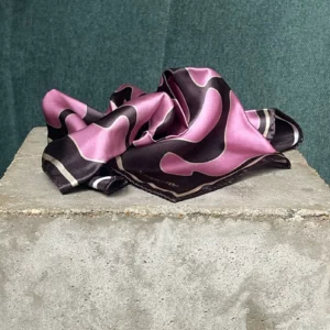 The Riri silk - Image 3